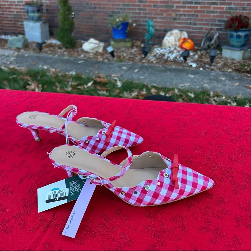 Wild Fable - Women's Lysandra Gingham Eyelet Kitten Heels - size 8 picnic summer